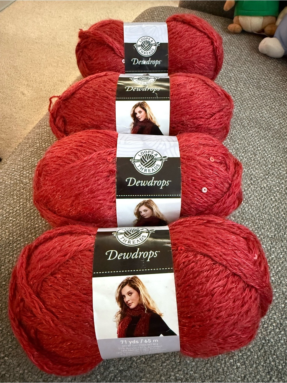 Loops & Threads Dewdrops Yarn Acrylic Mohair 71 yd Garnet Red  New x 4 skeins